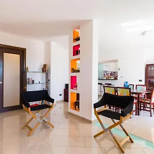 nattic-a-vomero-penthouse-terrace-by-napoliapartments.hotels-amalfi.com/